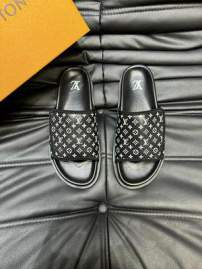 Picture of Louis Vuitton Slippers _SKULVsz38-45jyh10011465